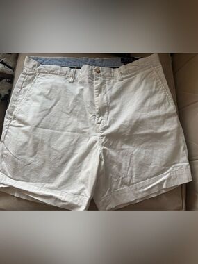 Ralph Lauren White Cotton Twill Chino Shorts Flat Front Stretch Classic Fit 35
